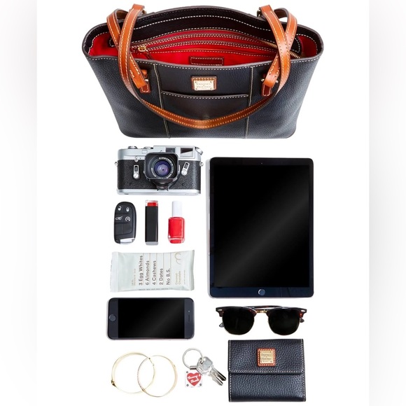 Dooney & Bourke Lexington Pebble Grain Black Leather Tote Bag - Picture 3 of 16